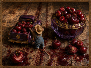 A determined little mouse in blue coveralls and a straw hat loads glossy cherries into a deep purple vintage pickup. The transparent purple bowl, decorated with gold smiling faces, towers nearby. Crushed fruit, exposed pits, thick juice puddles, and repeated northbound tire tracks transform the weathered tabletop into a lively miniature crime scene.